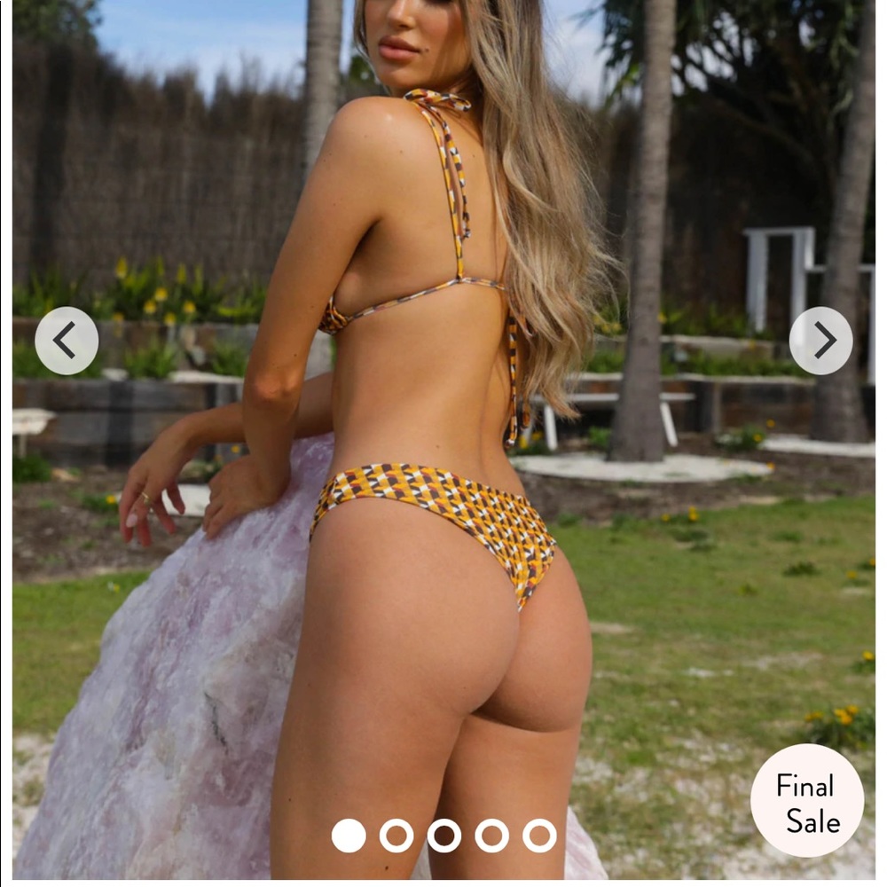 Kulani Kinis Sunset Strip Cheeky Bikini Bottom • Size M • New With Tags
